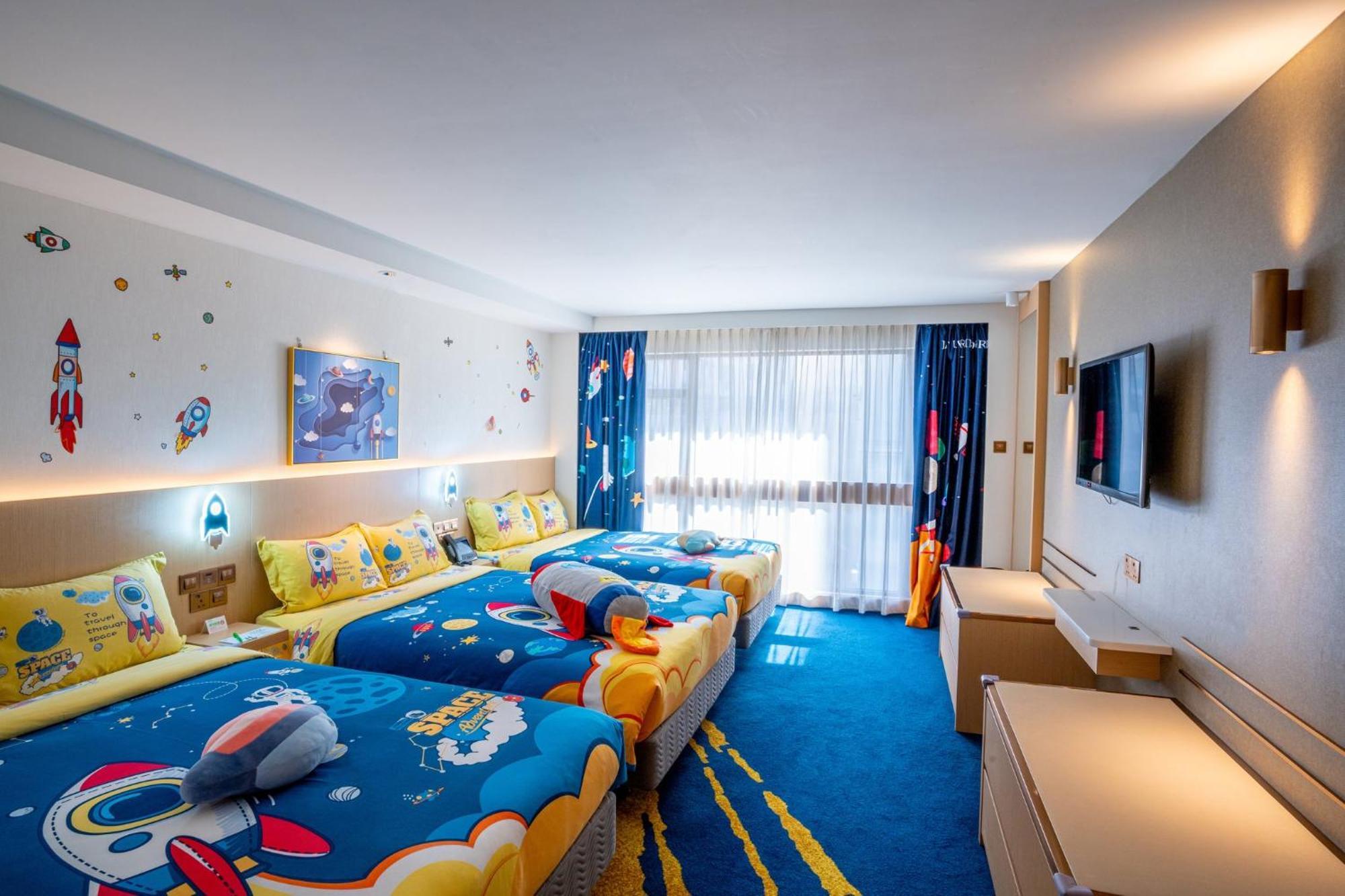 Holiday Inn Golden Mile By Ihg Hong Kong Ngoại thất bức ảnh